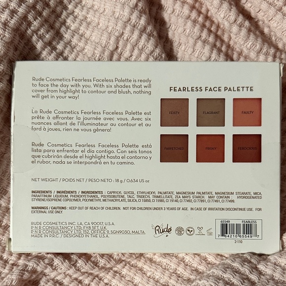Rude Fearless Face Palette - Soft Pink and Peach Blush - Picture 4 of 4